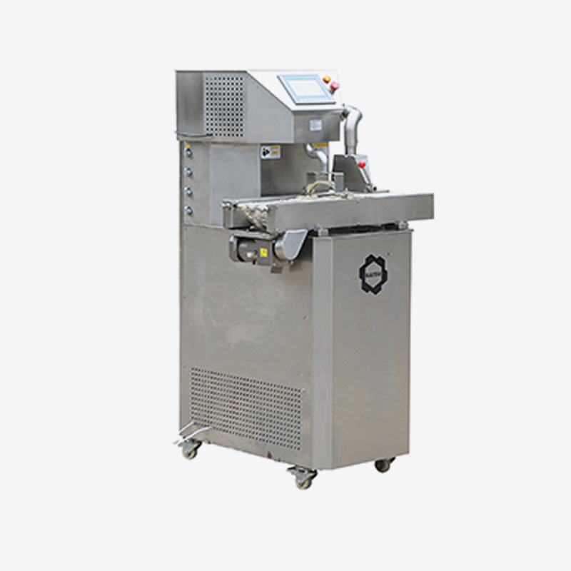 TTJ20, TTJ40, TTJ50 Multifunctional Chocolate Tempering Machine With Coating Moulding Function